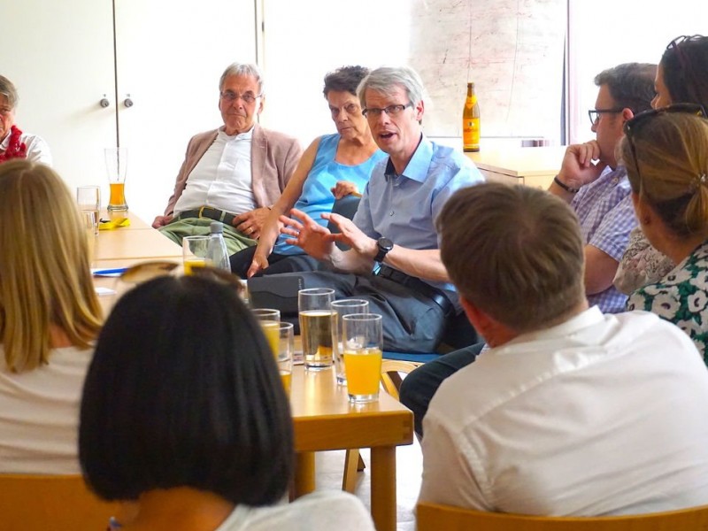 Gemeinsamer Stammtisch mit Matthias Kollatz-Ahnen in der Seniorenfreizeitstätte Selerweg